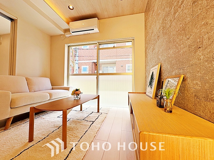 内装 「想像していた以上に広い」が写真を撮っているときの感想です。家事動線に配慮したプランによりご家族がくつろげる明るく広い空間が確保できました。