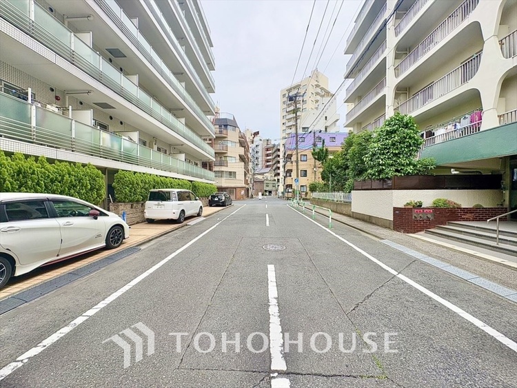 外観 愛しさと、切なさと、心強さと。いつもそばで共感してくれる、恋人のような存在。そんな部屋で生きて行きたい。