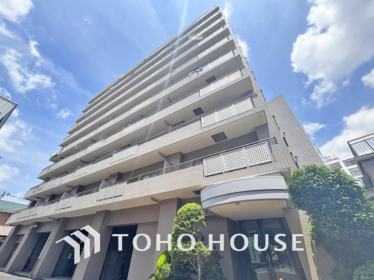 外観 〜南西向き・角部屋につき陽当り・通風良好〜オートロック付きでセキュリティも安心〜