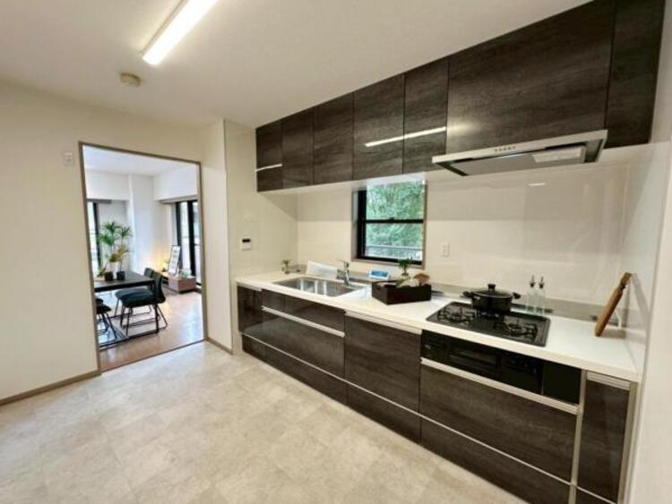 キッチン 作業スペースがしっかりあり毎日のお料理が快適なキッチンです