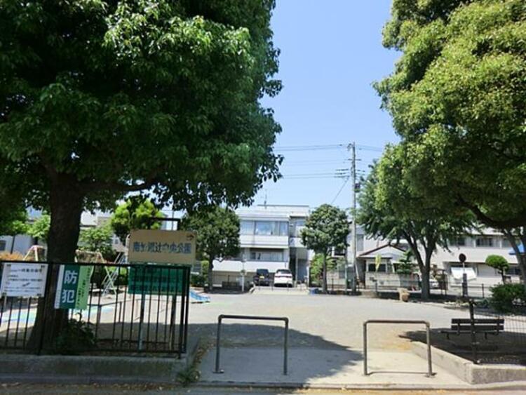 周辺 南加瀬辻中央公園　120ｍ