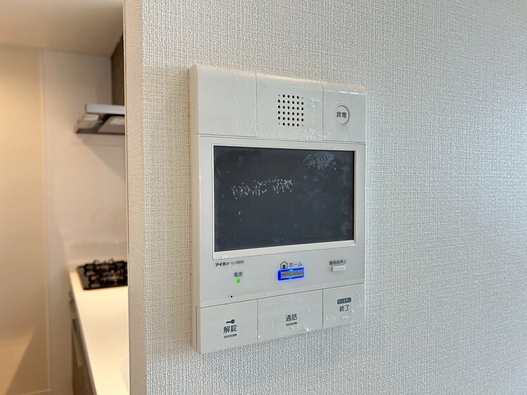 その他 誰が来てもわかる様にモニター付きインターホンを設置。
