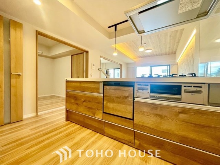 内装 【LIVING】◆simple is best◆無駄のない綺麗なつくりのリビングルームであなただけの暮らしを。