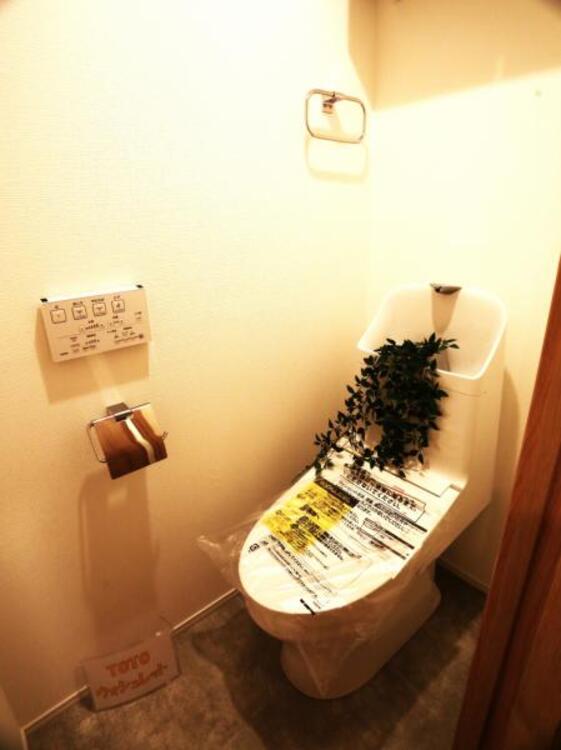 トイレ 清潔感の溢れるトイレです。落ち着いた空間で安らぎのひとときをお過ごし頂けます。