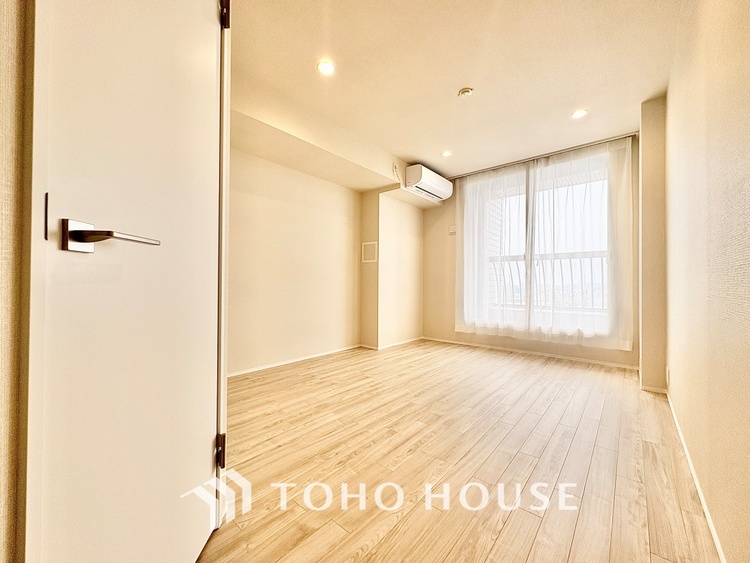 内装 【Breeze, green scent】澄み切った空気。移ろう季節の中、ゆっくりと流れる時間。幸せを噛みしめる穏やかな生活。