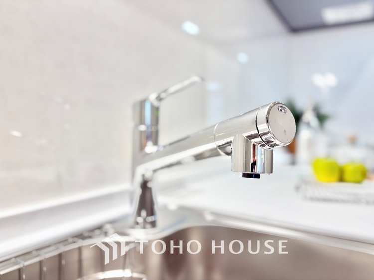 キッチン 【cooking papa is here】料理が苦手な人でも、チャレンジしてみたくなるワイドスパンのキッチン。家族の食卓がここから始まる。