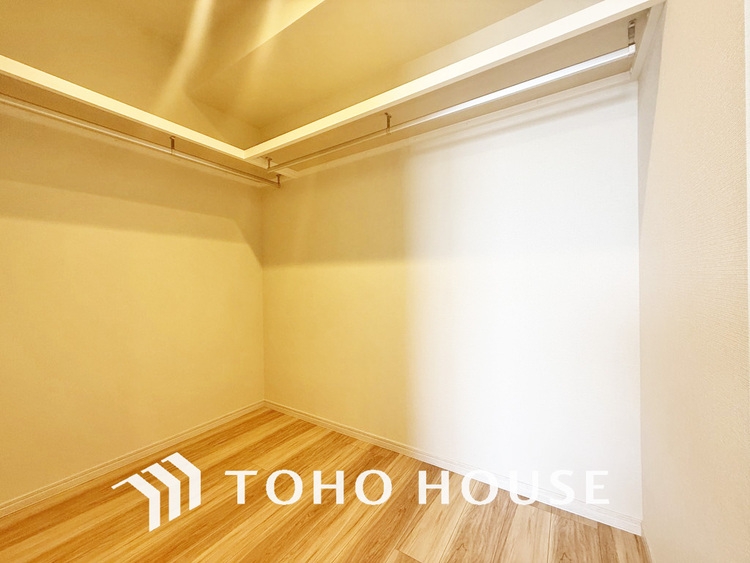 収納 沢山のお洋服を綺麗に収納できる「ウォークインクローゼット」