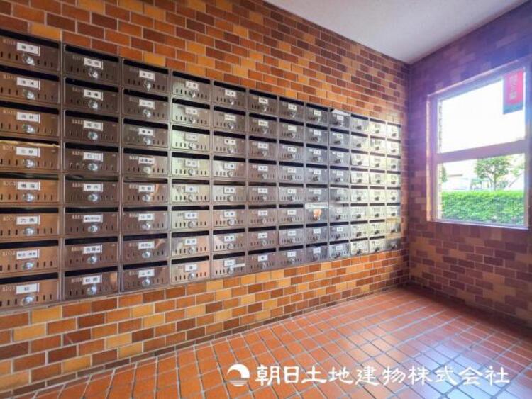 その他 【郵便ポスト】大きめにポストでお手紙の受け取りも安心です