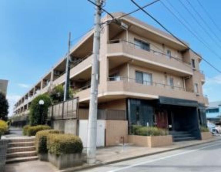 外観 閑静な住宅街に佇む低層マンション