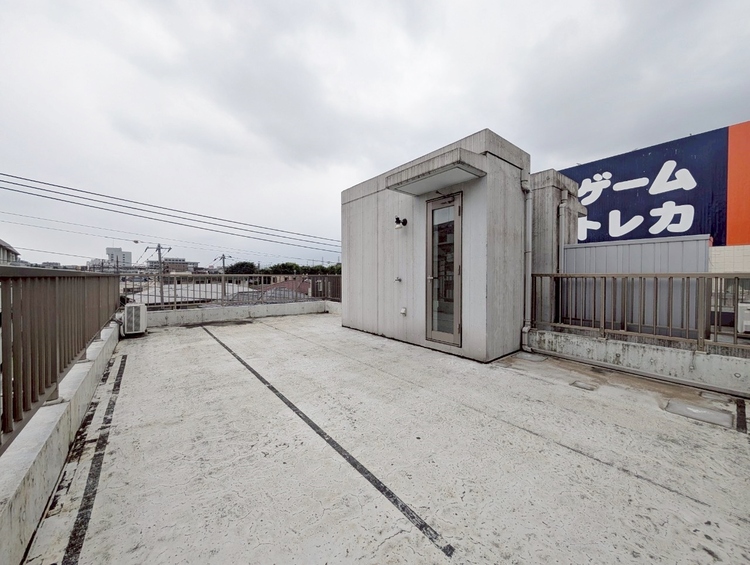 バルコニー 暮らしの中で、光と風を演出してくれるバルコニー。