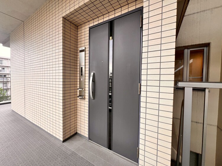 その他 清潔感のある落ち着いた雰囲気の玄関です。