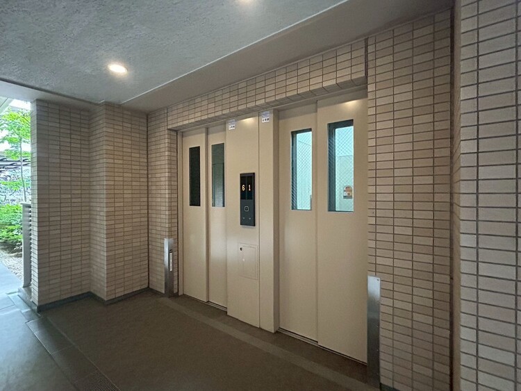その他 エレベーター完備のため荷物が多くなっても安心。