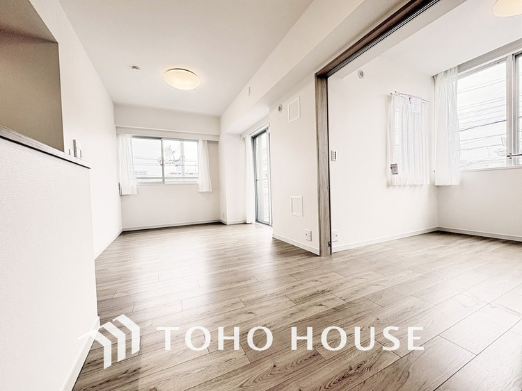 内装 ゆったりとくつろげる上質なリビングダイニング