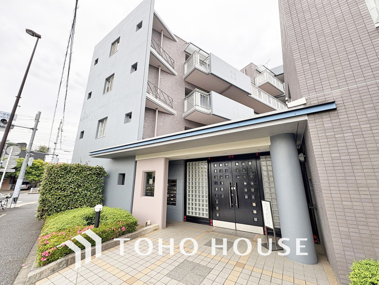 外観 〜最寄り駅より徒歩8分の好立地〜角部屋につき通風良好〜新規リノベーション済3LDK住戸〜