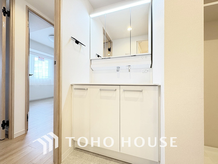 洗面 清潔感のある脱衣場