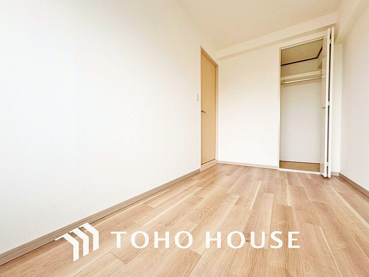 内装 家具の配置のし易い室内です。趣味の部屋としても充分な広さです