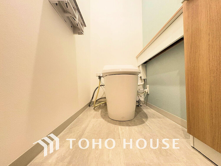 トイレ トイレには快適な温水洗浄便座付