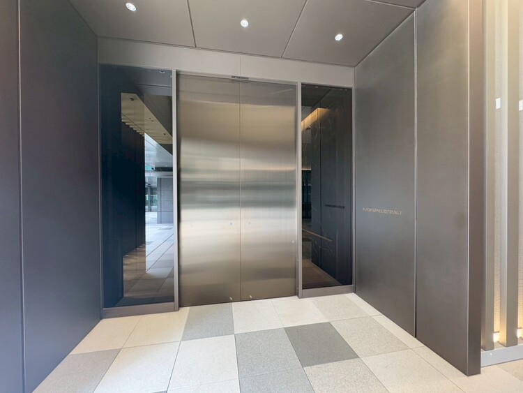 その他 上質感漂う玄関アプローチです。