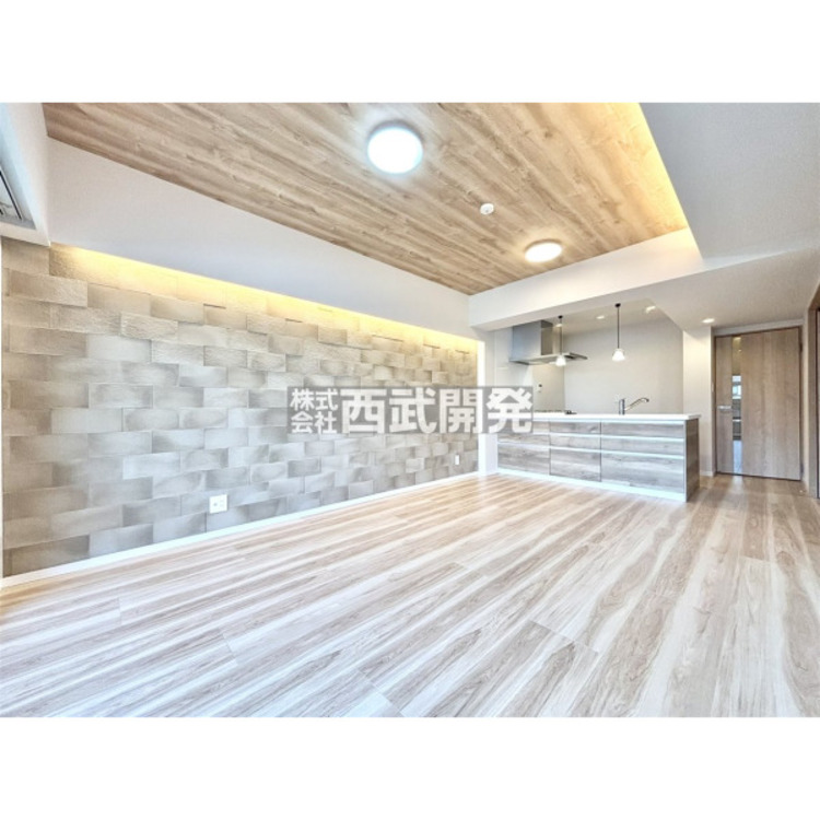 居間 2025年7月撮影