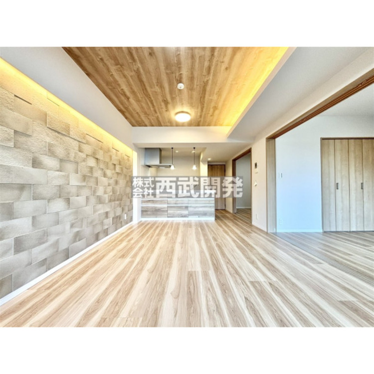 居間 2025年7月撮影