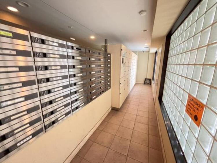 その他 不在時でも安心の大容量メールボックス。大切な郵便物をしっかりと守ります。