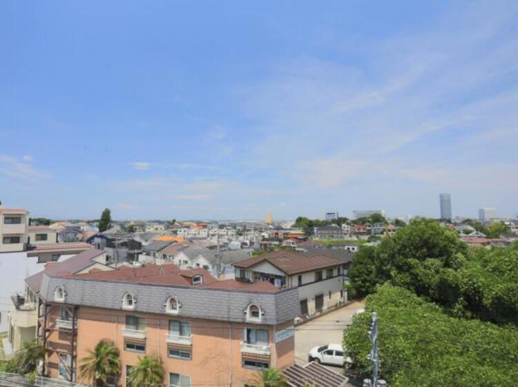 その他 この街ならではの美しい風景と、ここから紡がれる物語が始まります。