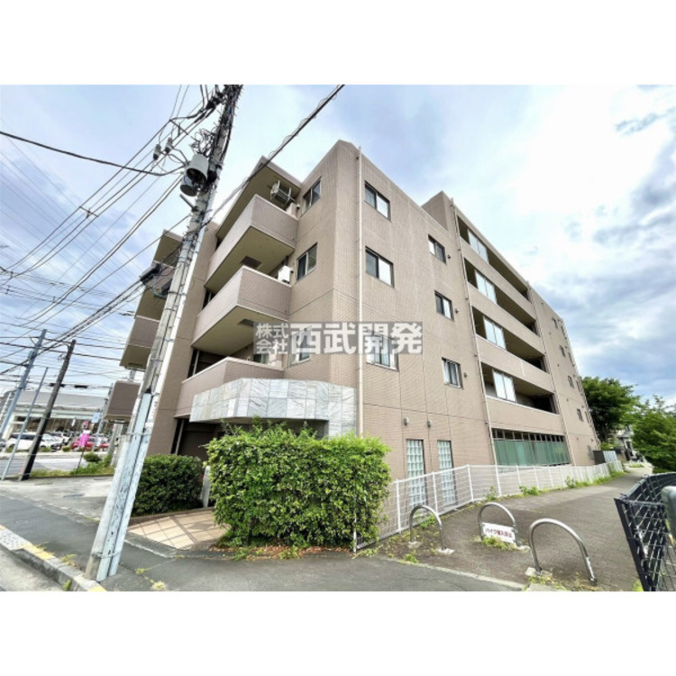 外観 安心のオートロック付きマンション。
