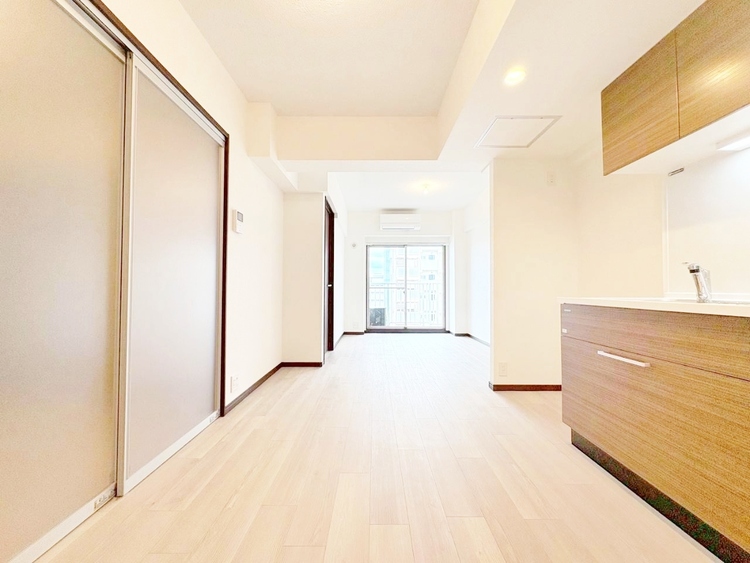 居間 豊かな居住性と、安心感を満たすクオリティが見事に調和した住空間。