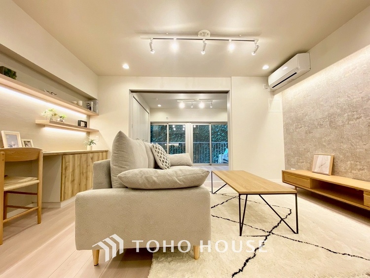 内装 【LIVING】◆家族◆愛する家族を一目で見渡せる。家族が集う空間。永遠に続く幸せな毎日を、ここで。