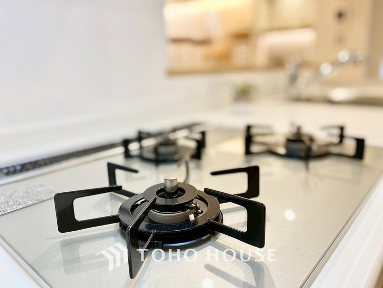 キッチン 【KITCHEN】◆家族のおはよう◆の声を笑顔で迎えてあげられるシステムキッチン。朝ごはんが楽しみでちょっと早起きしたくなるんです。