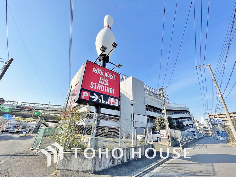 周辺 ラウンドワンスタジアム 川崎大師店 距離300m