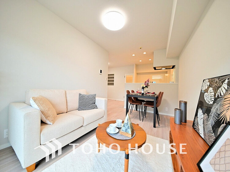 内装 ゆったりとくつろげる上質なリビングダイニングは、あなたの暮らしに価値のある時間を演出してくれます