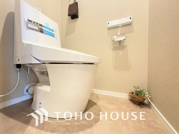 トイレ トイレには快適な温水洗浄便座付