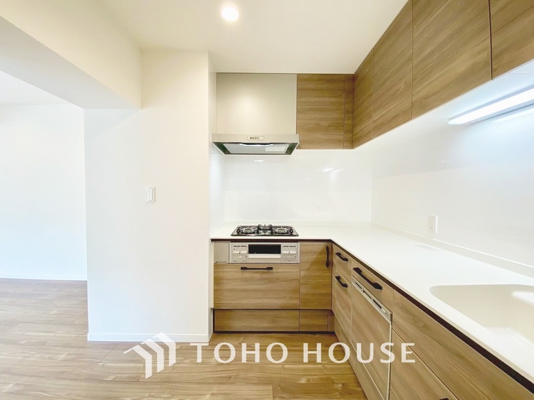 内装 【LIVING】◆住む喜び、感動◆を君と共有したい。いつまでもずっと家族を見渡せるこの広い空間で。