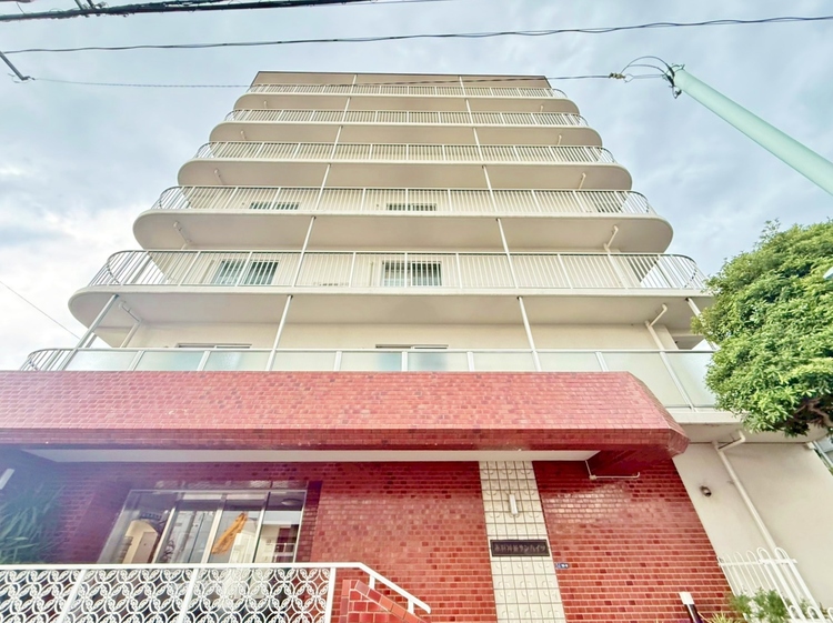 外観 資料には掲載していない情報が、現地にはたくさんあります。是非一度、現地をご確認ください。