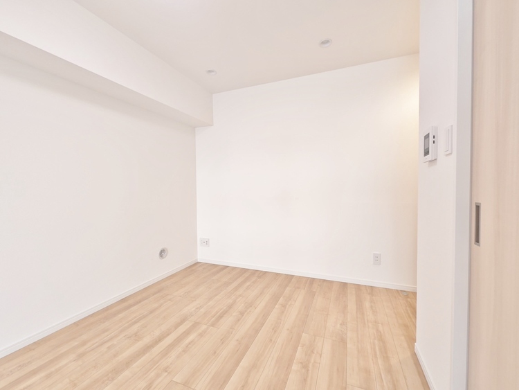 居間 飾り過ぎないシンプルな内装と偏り過ぎないデザインで統一しました。