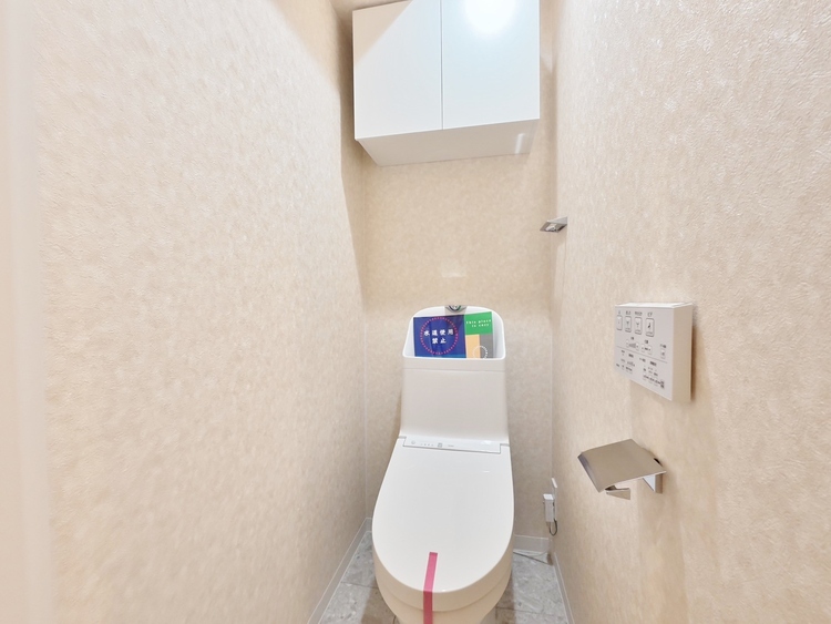 トイレ 暮らしの中のさりげないひとときの快適さにも、こだわりを、持って設備を配しております。