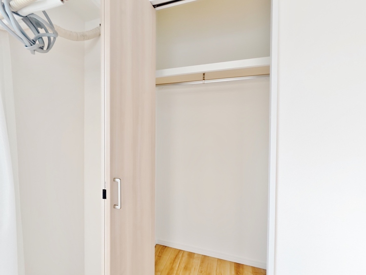 収納 居室にはクローゼットがあり、荷物もスッキリ収納して快適にお過ごしいただけます。