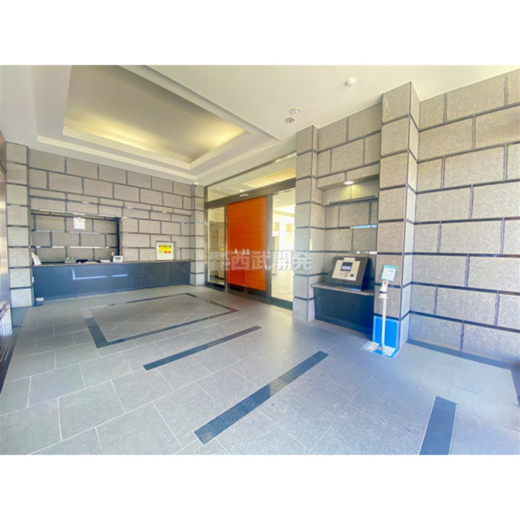 エントランス エントランス