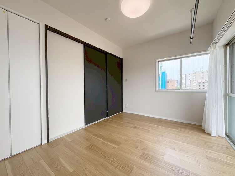 その他 シンプルな内装と偏り過ぎないデザインで統一しました。