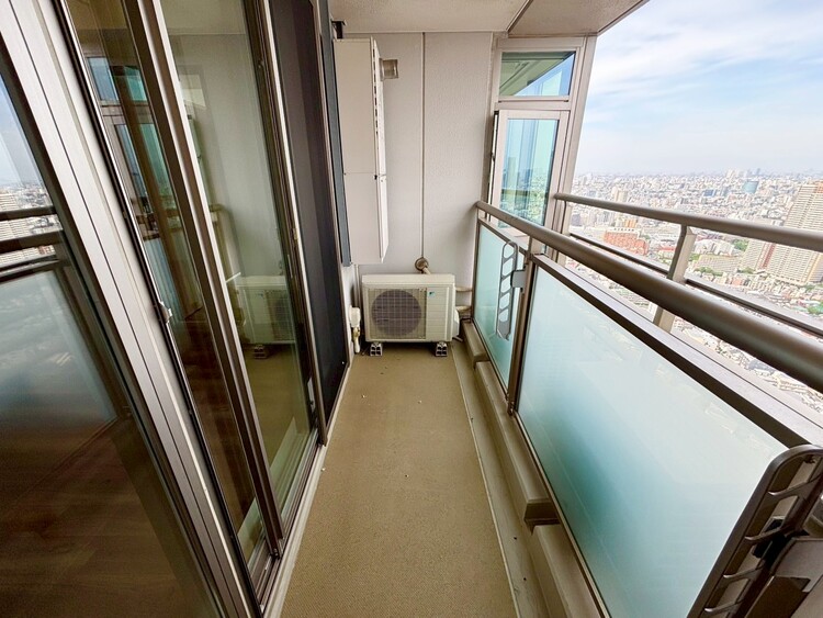 その他 朝の澄んだ空気や、夕方に吹く清々しい風を感じられるバルコニー。