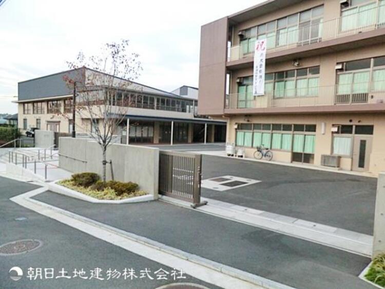 周辺 早渕中学校600ｍ