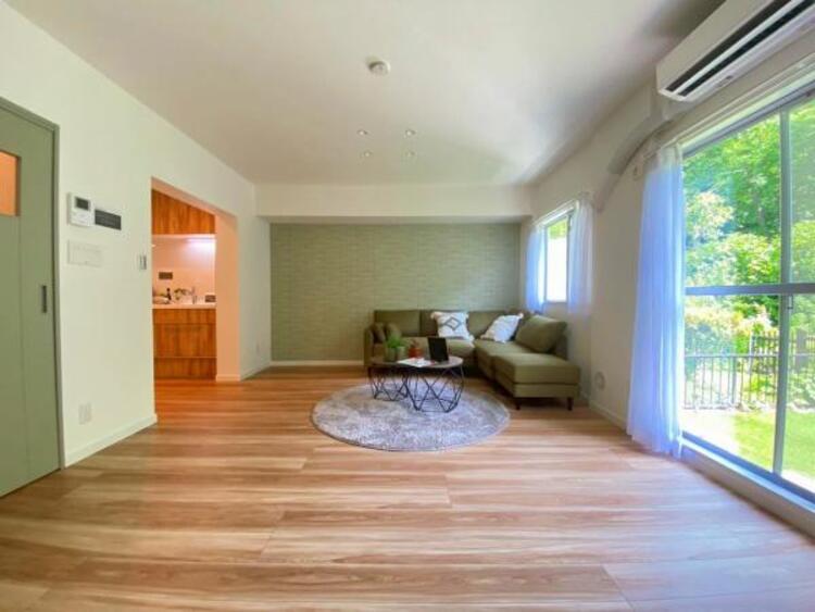 居間 【2025年6月撮影】