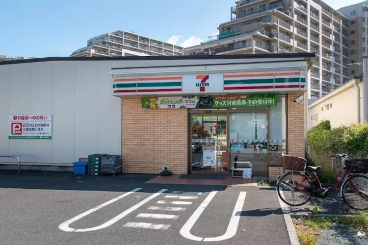 周辺 セブンイレブンにいじゅく店