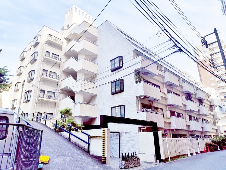 外観 資料には掲載していない情報が、現地にはたくさんあります。是非一度、現地をご確認ください。