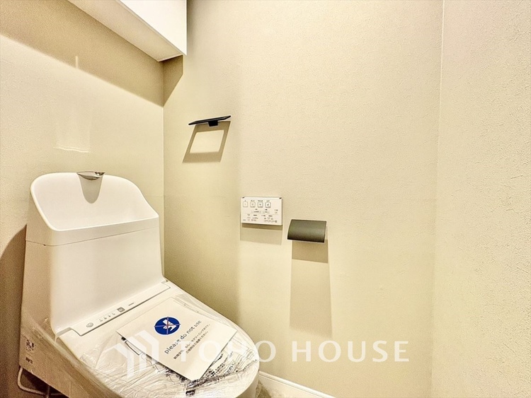 トイレ トイレも自分の時間をゆっくり過ごすスペースのひとつ。最新設備は嬉しい