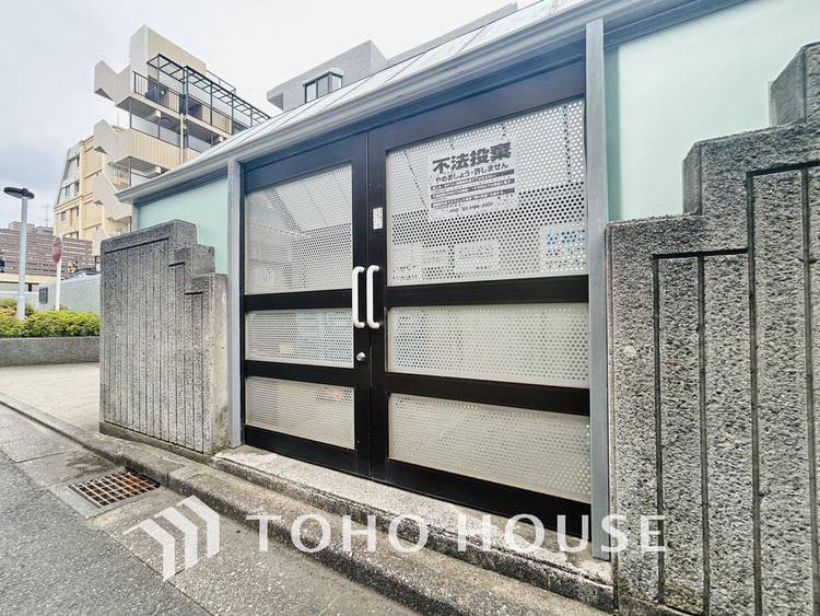 その他 マンション共有部のゴミ捨て場