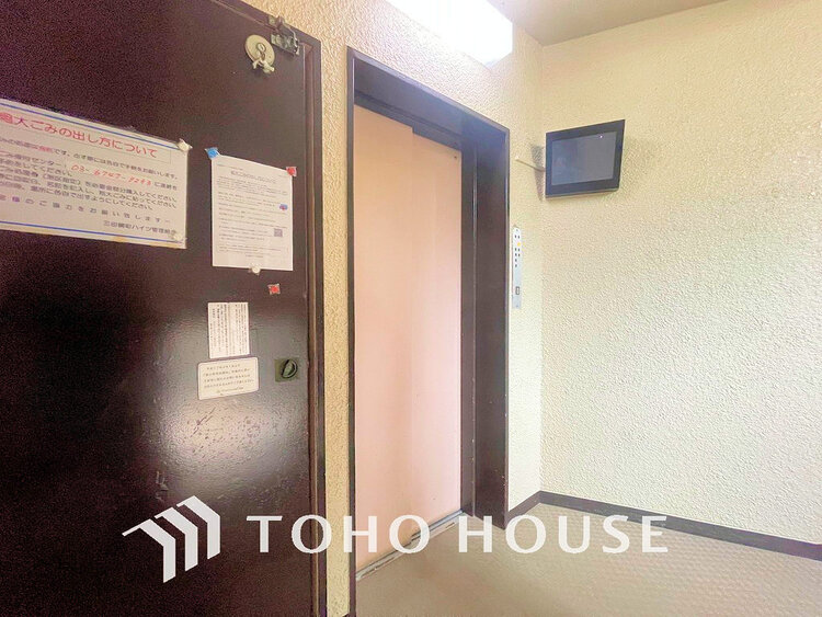 その他 エレベーター