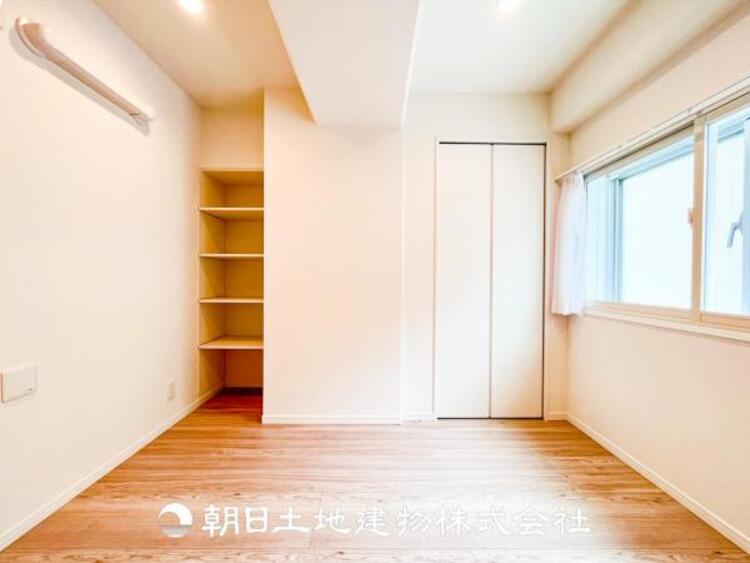 内装 人間の感性を育むプライベートルームはシンプルが1番だと思います。