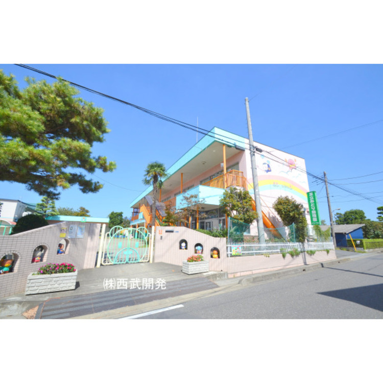 周辺 足立みどり幼稚園(約320m)